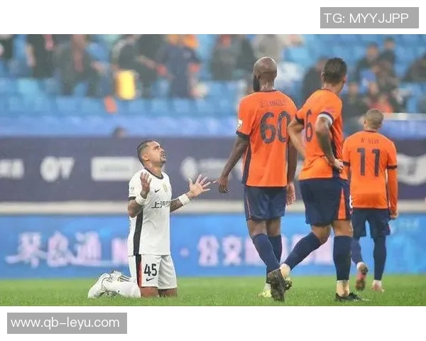 林加德闪耀全场两球一助攻海港主场遭遇逆转落后三球